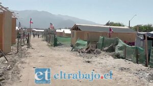 Ministerio de Desarrollo Social y Familia aún no confirma financiamiento para habilitar albergues por desalojo de la Toma