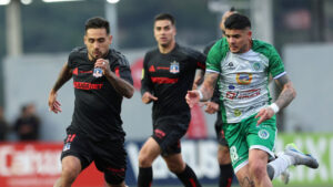Ortiz revisó el césped y dio el OK: Colo Colo recibirá a Puerto Montt en el Monumental 