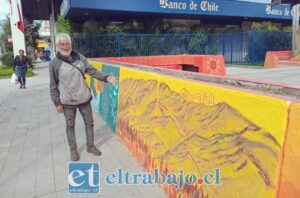 Pintor sanfelipeño y alumnos de taller cultural hermosean Plaza Cívica con arte e identidad ancestral