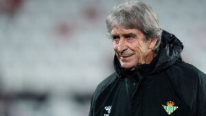 “Una maratón”: En España apuntan al gran desafío de Pellegrini con Barcelona y Porto en el horizonte