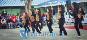 Escuela José de San Martín celebra el folclore con arte, inclusión y conciencia medioambiental