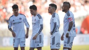 Un equipo completo: los 11 jugadores que terminan contrato en Colo Colo
