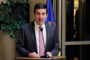 Presupuesto 2027: oficialismo se muestra optimista tras apertura de Quiroz y oposición se declara en alerta por recortes