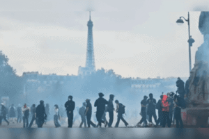 Académica Emmanuelle Barozet: La deuda francesa limita la respuesta de Macron ante las protestas
