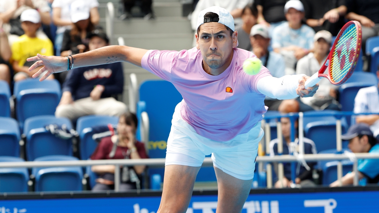 Tabilo deja escapar el triunfo y queda eliminado tras dramático cierre en Tokio