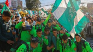 Colo Colo y la U atentos: Formador de las joyas de Wanderers pide que den el salto